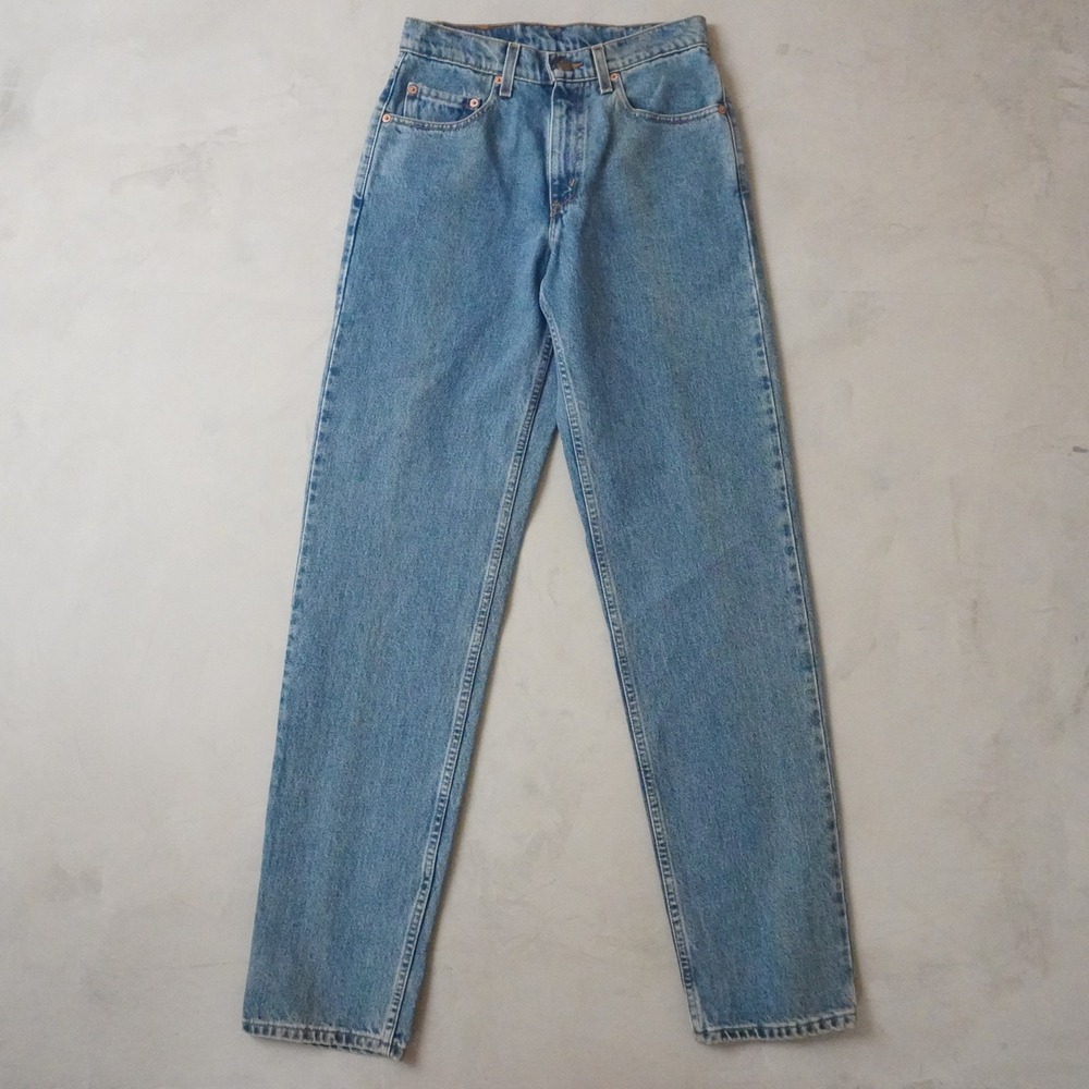 Vintage Levis 550 Relaxed Fit Jeans W28 L34 Blue High Waisted Denim 90s
